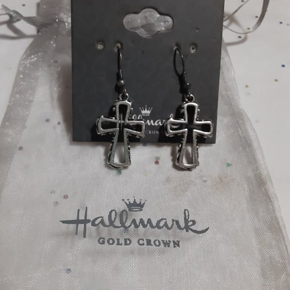 women's cross earrings